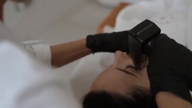 Микроигольчатый RF-лифтинг смотреть онлайн