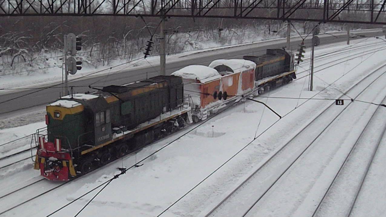 Тепловозы ТЭМ2-6530 и ТЭМ2-7818 с ПОМ1М-024 