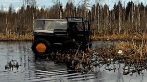 Бортоповоротный вездеход