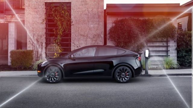 New 2024 Tesla Model Y Is Here! With New Dashboard, Rear Screen And More!😍