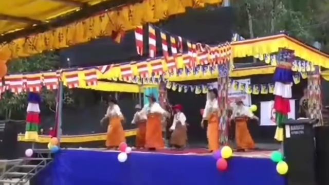 Audience choice 2018 song Cholsum Droshey by Tenzin Donsel смотреть онлайн
