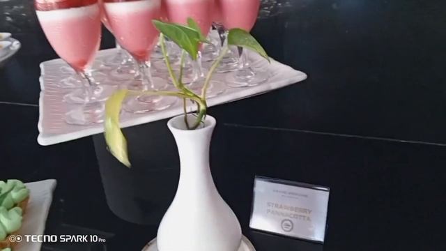 Review Hotel Grand Mercure Seminyak Bali - Hotel Bintang 5