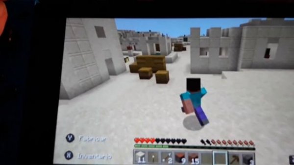 ¡Como hacer un pico de madera en Minecraft!| Minecraft Bedrock switch(también Java|NATOTOYS