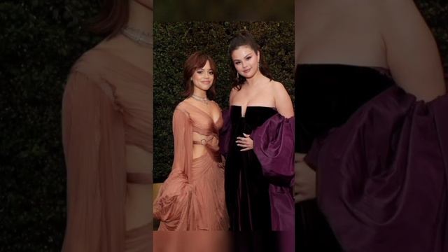 Selena Gomez looks fabulous 💃🏻 смотреть онлайн