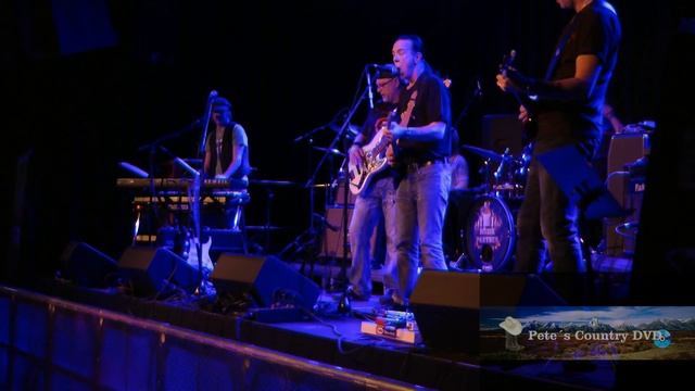 Gästartist Tece (Thomas Carlsson) Mustang Sally смотреть онлайн