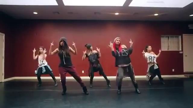 Everybody Knows Селена Гомес 'Everybody Knows D chebag' http znaju net смотреть онлайн