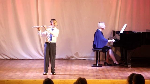 05 Т. Хренников «Вальс». исп. Вадим Паутов, флейта смотреть онлайн