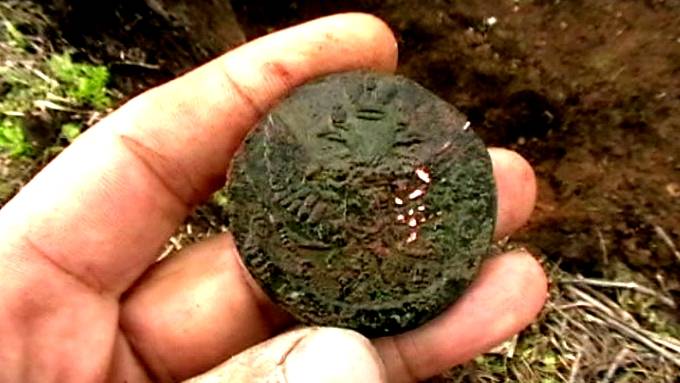 Монеты на Фундаменте , закладной Катин пятак,деньга Петра 1716. смотреть онлайн