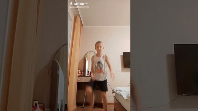 похоже на танец литвина