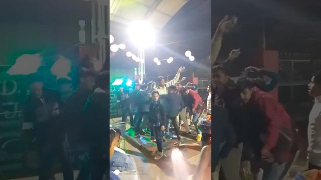 ए राजा बनारस घुमला mk yadav na moti смотреть онлайн