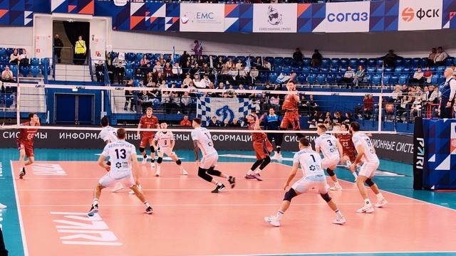 ЧР Динамо - Факел смотреть онлайн