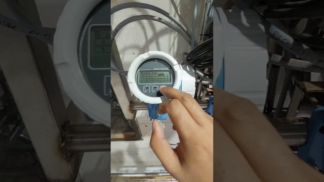 Vortex Flowmeter Prowirl 200 Operating  Instructions & How To Change Parameters #Endress +Hauser