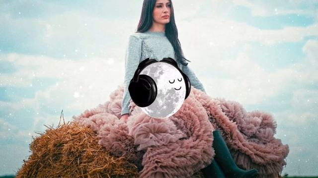 Alina Eremia - Cine-i Focul, Cine-i Apa [8D AUDIO] смотреть онлайн