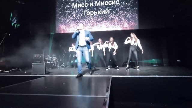 Аслан Чарказян и Fly Dance - Пятница концерт в Премио смотреть онлайн