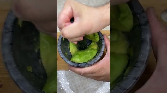 Авокадо + Ступка смотреть онлайн