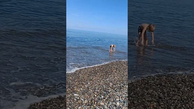 Дети первый раз на море. смотреть онлайн