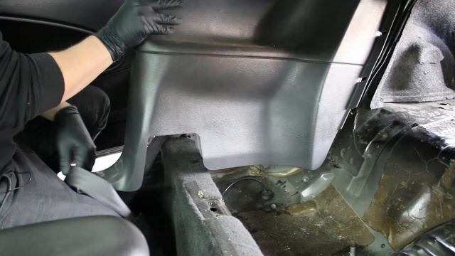Saleen Mustang Teardown Begins! (P1) смотреть онлайн