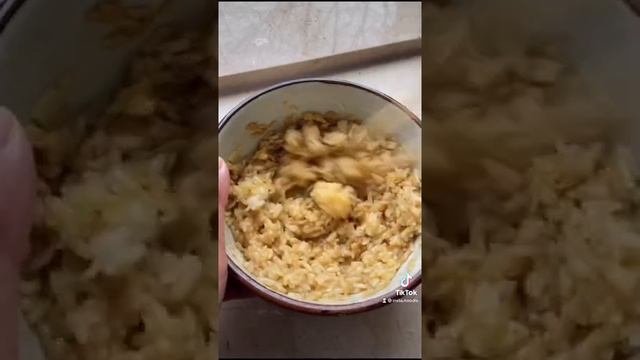 Learn How to Make the EASIEST Egg Rice Dish - Tamago Kake Gohan смотреть онлайн