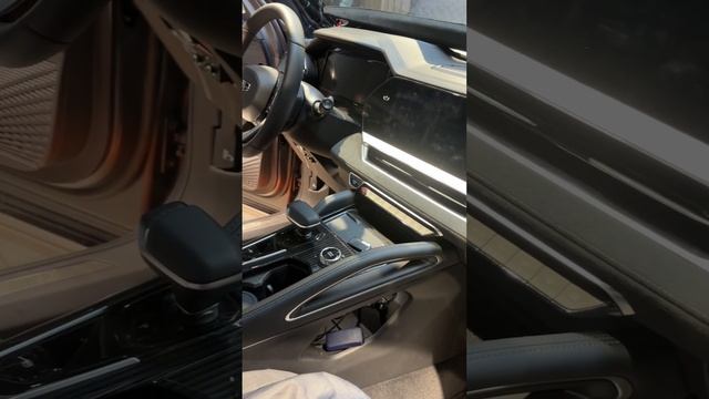 В работе Geely Monjaro #universal #автозвук #ильдаравтозвук смотреть онлайн