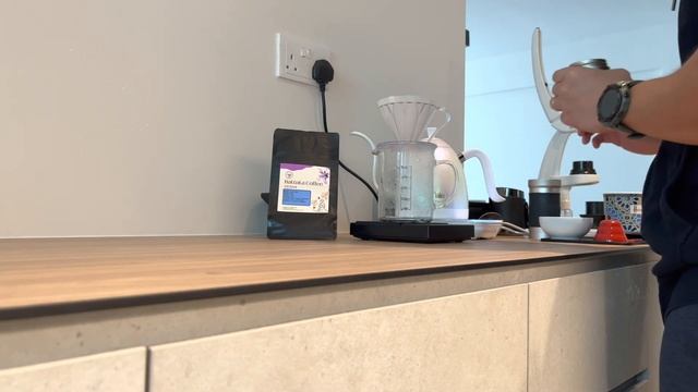 Cafec Flower Dripper - Battuta Coffee - Java Geisha смотреть онлайн