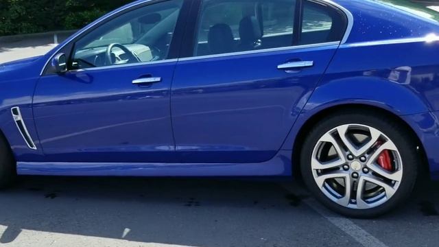 Chevrolet SS sedan with a 6speed manual transmission смотреть онлайн