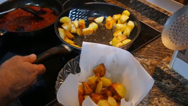 #5 VLOG with IstyaniDhea -- MASAK CEMILAN SPANYOL / HOW TO MAKE PATATAS BRAVAS смотреть онлайн