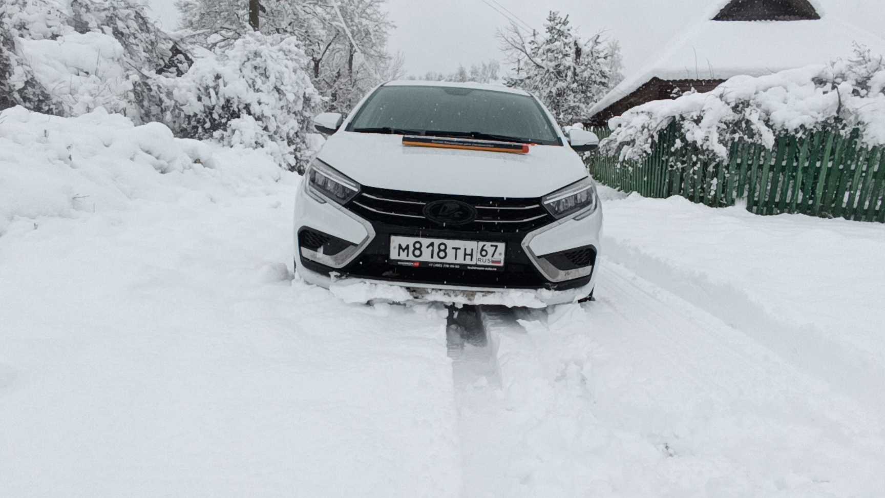 LADA Vesta,,,управляемость в новой хуже ?!?!?! смотреть онлайн