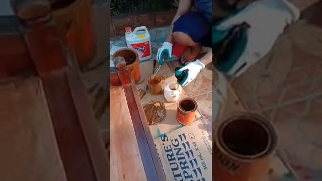 Measuring the viscosity of a paint. смотреть онлайн