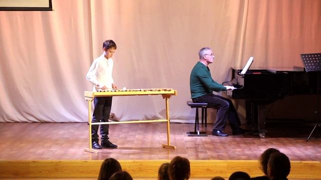 06 Д. Шостакович «Шарманка», исп. Михаил Ворожко, ксилофон смотреть онлайн