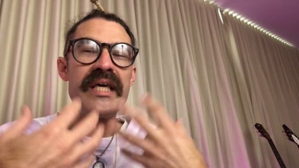 本田圭佑の英語はどう?「英語レビュー」