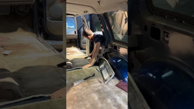 В работе Chevrolet Suburban #universal #автозвук #ильдаравтозвук смотреть онлайн