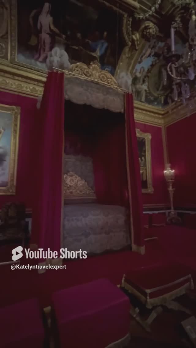 Покои Людовика XIV #людовик#версаль#покоикороля#королевскаяспальня#дворец#музеиевропы#исторический смотреть онлайн