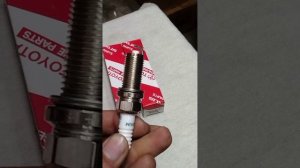 Toyota Denso spark plugs 909919-01191 Sk20HR11 ... made in japan