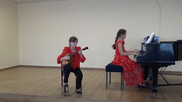 Самарская Я., Волкова С., Богачева С., Г. Свиридов "Романс", р.н.п. "По улице мостовой" смотреть онлайн