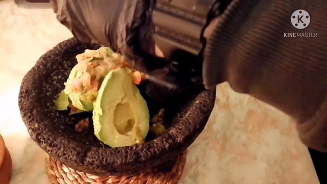 Holy! GUACAMOLE! смотреть онлайн