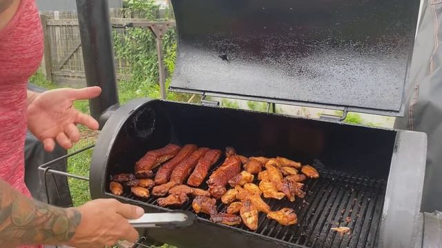 Sriracha Pork Belly Burnt Ends | Original Recipe and Sauce Concoction смотреть онлайн