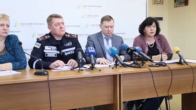 Представители ОГА по ситуации с переселенцами-инвалидами. смотреть онлайн