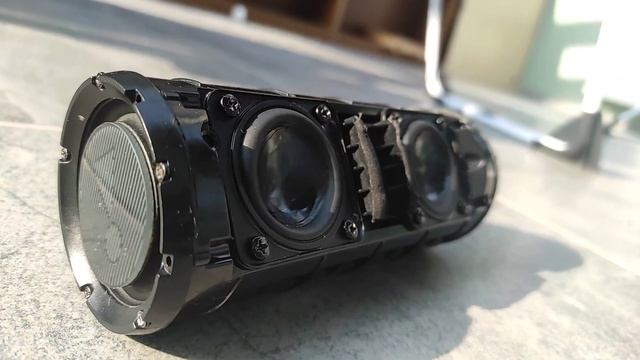 JBL FLIP 4 GG 100%LFM BASS TEST смотреть онлайн