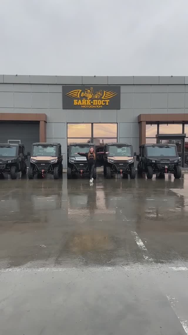 Видели такое? Пять 6-тиместных литровых багги Aodes Worcross и Desertcross смотреть онлайн