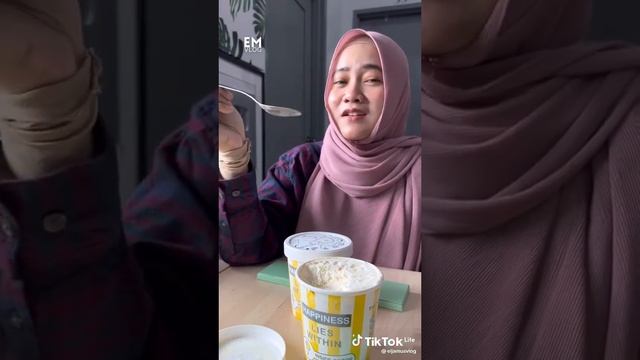 Inside Scoop Caramel Soy Sauce!(2) смотреть онлайн