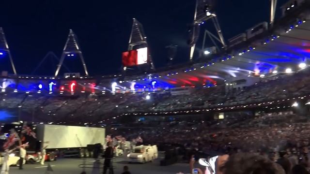 London 2012 Olympic Games Closing Ceremony: God Save the Queen смотреть онлайн