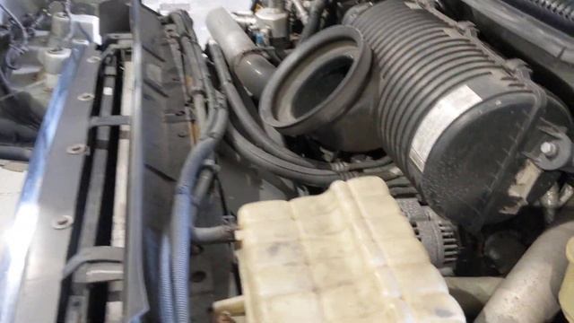 2006 GMC Topkick 4500 / Braun Chief XL Ambulance For Sale