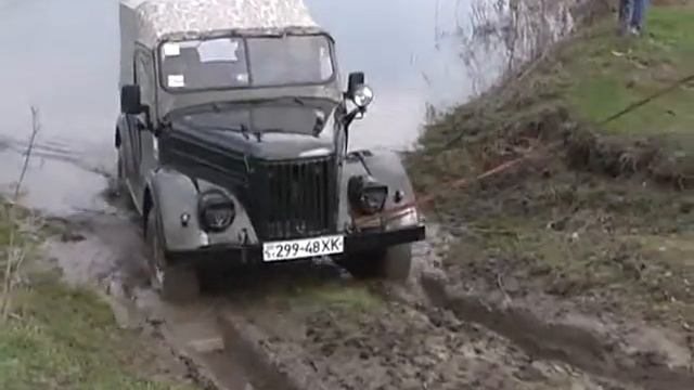 Встреча одноклубников ГАЗ-69 ч1.flv смотреть онлайн