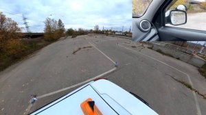 САМОУЧИТЕЛЬ ПО ВОЖДЕНИЮ: Как самостоятельно научиться парковаться задним ходом между машин.