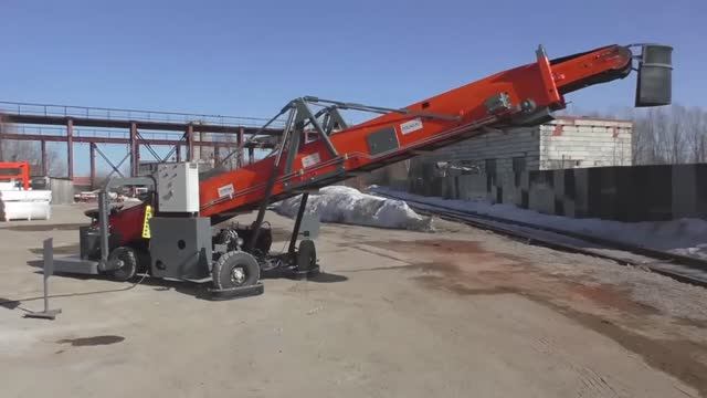 Видеоинструкция по первоначальной приемке и запуску Загрузчика выдвижного ЗВ-40.125 _ ЗВ-40.145 смотреть онлайн