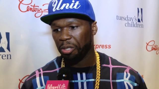 50 Cent Reacts Reacts To Wiz Khalifa's Blue Hair смотреть онлайн