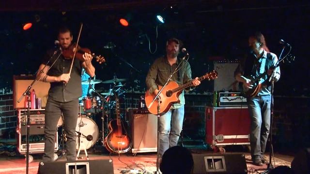 Cornmeal ~ Trampled Under Foot ~ The Bluebird 11/21/2014 (SBD) смотреть онлайн