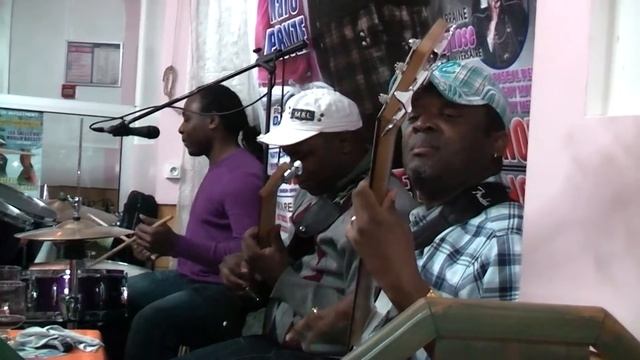 Richard Bona Mutola muto - Alex Nkuin - Jules Essoua - Belmond De Boville - Menthol Bass смотреть онлайн