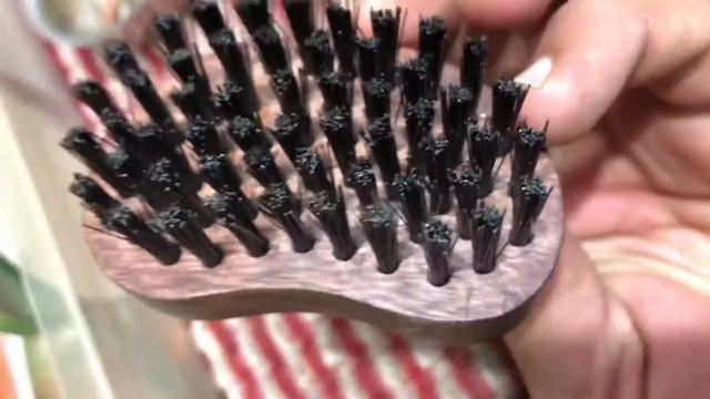 Royal Kaju Compact Beard Brushes смотреть онлайн
