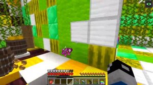 РАКУН И ДОЧКА НАШЛИ СЕКРЕТНЫЕ ПОДВАЛЫ В МАЙНКРАФТ SCP НУБ И ПРО MINECRAFT ФИЛЬМ